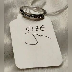 Elegant Silver Women's Ring